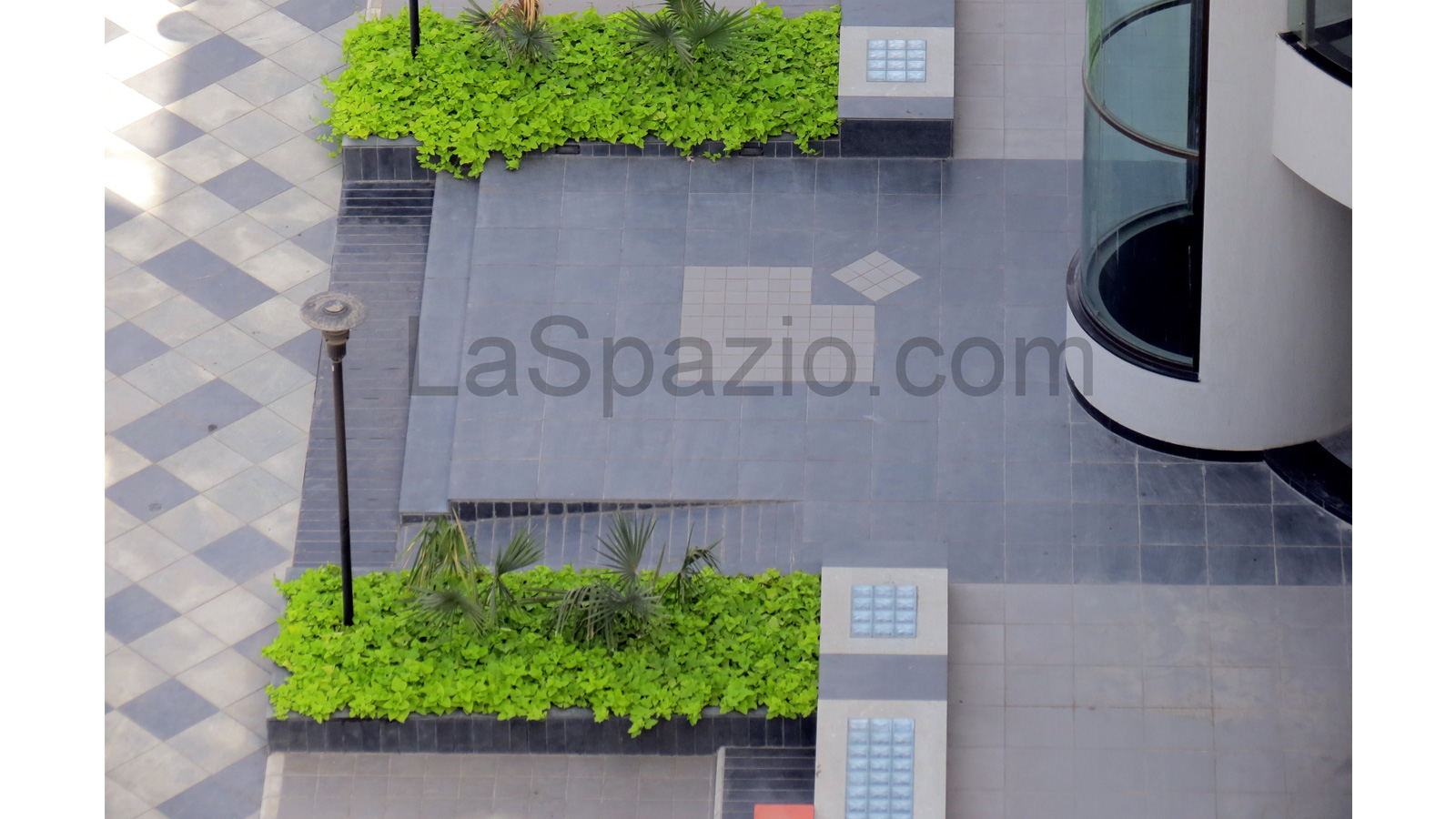 Laspazio Courtyard Sit Outs